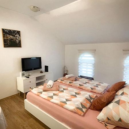 Jenny'S Apartment موستار المظهر الخارجي الصورة