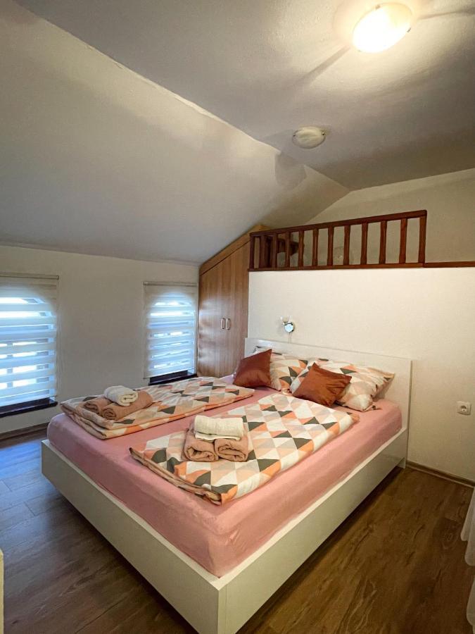 Jenny'S Apartment موستار المظهر الخارجي الصورة